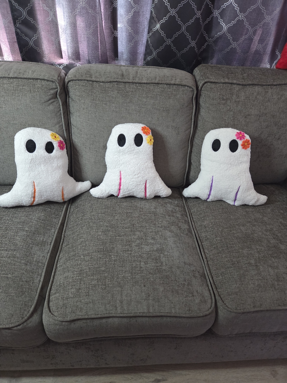 Ghost Plush Decotstive Pillows Set Of 3 - Picture 2 of 2